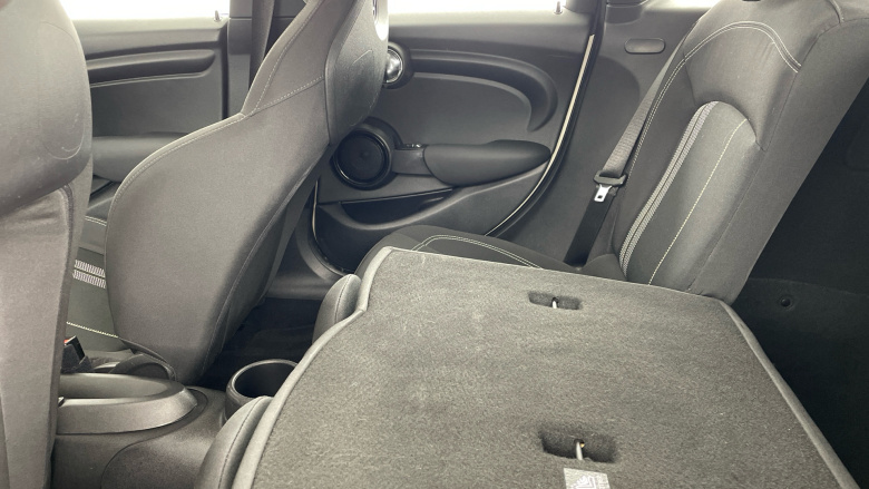 MINI Hatchback 1.5 Cooper Sport II 5dr Petrol Hatchback